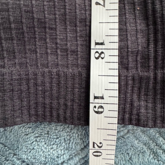 NWOT Lululemon Ebb To Street Tank II Black - Picture 5 of 6